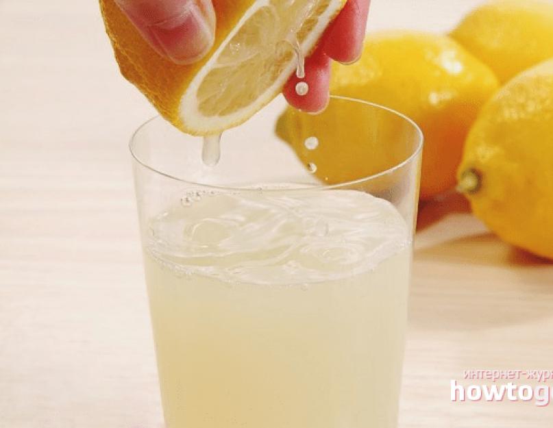 Как из лимона выжать больше сока. Заморозить цитрус, затем разогреть в микроволновке. Как сделать лимонный сок из лимонной кислоты или концентрированного лимонного сока