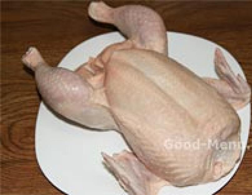 Куриная тушка с картошкой в духовке. Как приготовить курник с курицей и картошкой. Готовим вкусную курицу в духовке