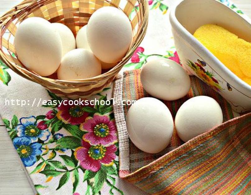 Как покрасить яйца куркумой и капустой. Ингредиенты рецепта 