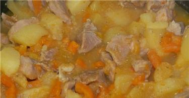 Вкусная свинина с картошкой в духовке — простые рецепты приготовления