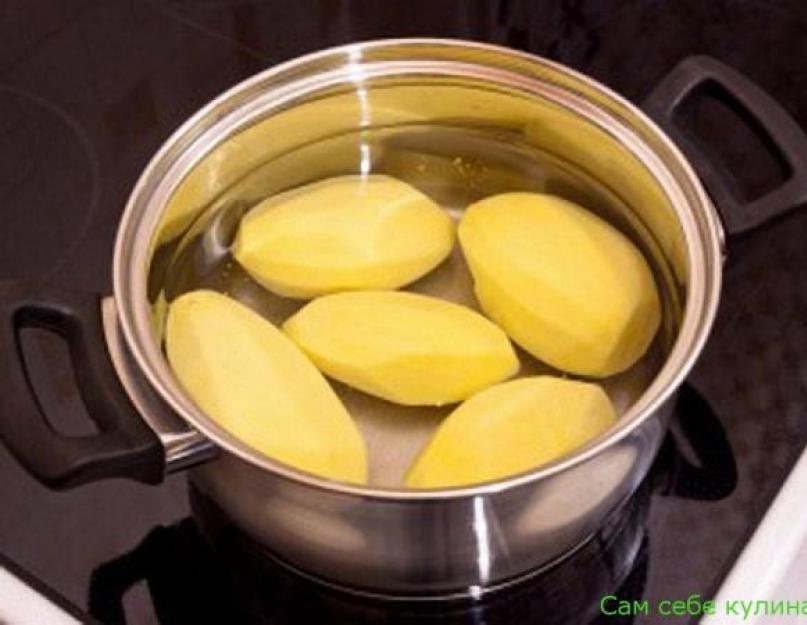 Картошка в сковороде. Хрустящая жареная картошечка — секреты приготовления