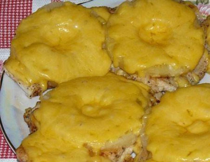 Куриное филе с ананасами в духовке рецепт. Курица с ананасами и сыром, запеченная в духовке (фото). Курица с ананасом под сыром