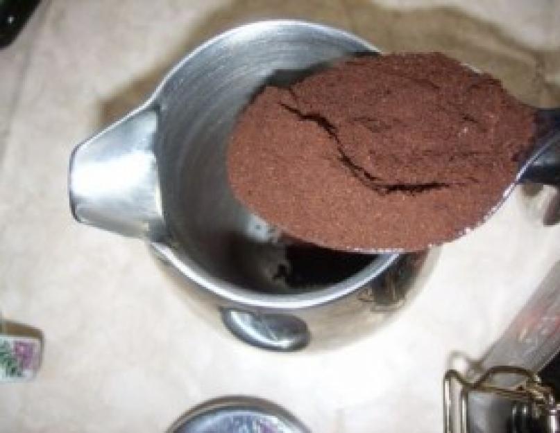 Как быстро сварить кофе в турке. Ещё несколько способов заваривать кофе в турке. Как варить кофе в турке с перцем и корицей