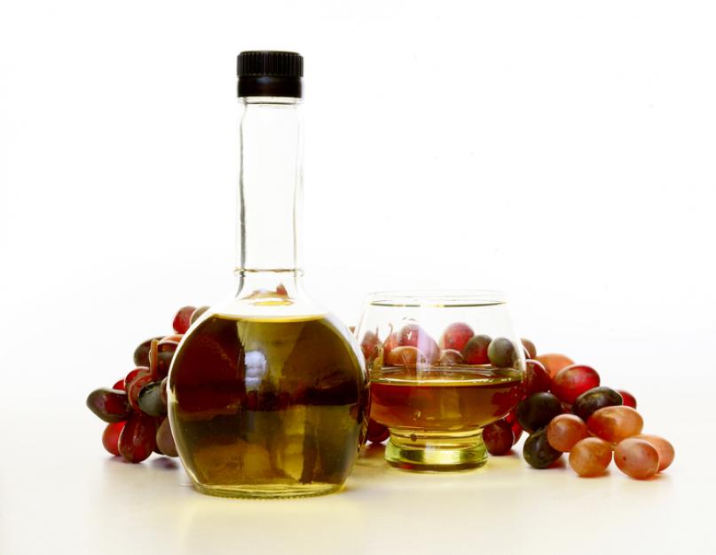 Как сделать винный уксус в домашних условиях? Виноградный уксус: польза и вред, рецепты применения в косметологии и народной медицине