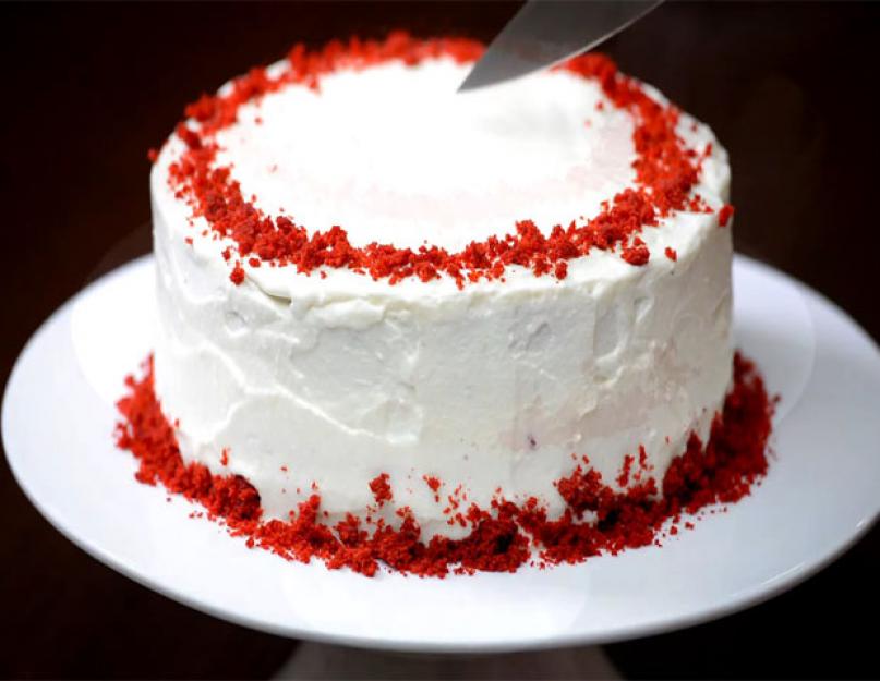 Оформление торта красный. Торт «Красный бархат