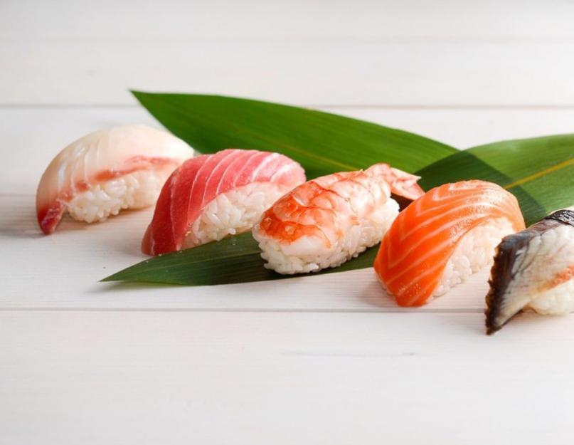 Как отличить роллы от суши. Чем отличаются суши от роллов