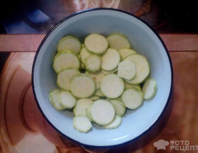 Баклажаны с картошкой запеченные. Тушеные баклажаны с картошкой – пошаговый фото рецепт, как их приготовить с помидорами и другими овощами
