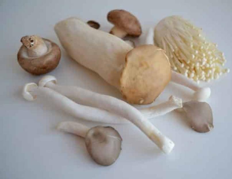 Белый китайский гриб. Закуска из черных грибов