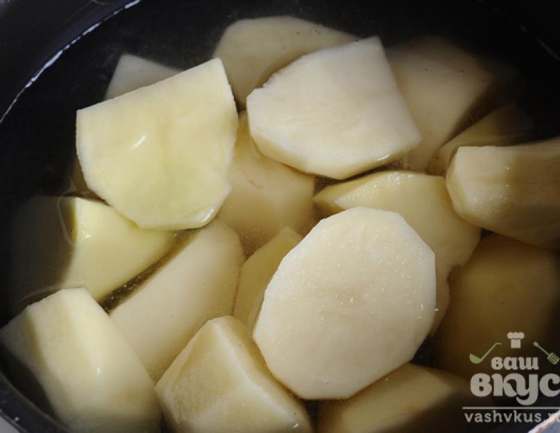 Рецепты с толченой картошкой. Картофельное пюре с молоком. Как приготовить картофельное пюре