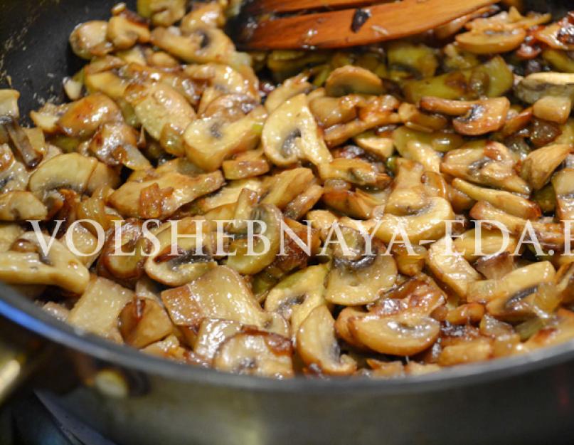 Rouleau de poulet dans la peau de poulet.  Ingrédients pour le plat « Rouleaux de peau de poulet farcis »