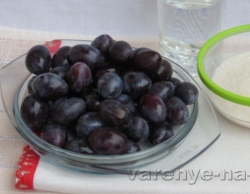 Délicieuse confiture de prunes sans pépins.  Confiture de prunes sans pépins : recette.  Combien de temps faire cuire la confiture de prunes.  Que faire si la confiture de prunes est moisie