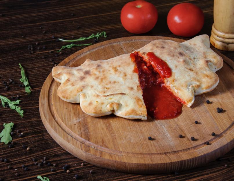 Закрытая пицца «Кальцоне» с ветчиной. Пицца кальцоне: рецепт приготовления Что такое кальцоне рецепт