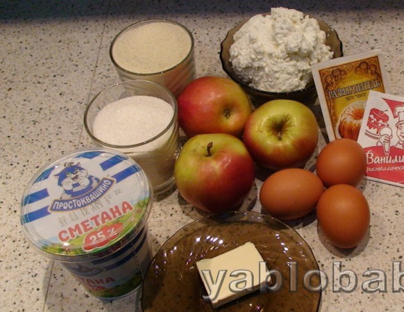 Шарлотка с мукой и манкой рецепт. Шарлотка с яблоками: рецепт, ингредиенты. Рецепт шарлотки на кефире с манкой