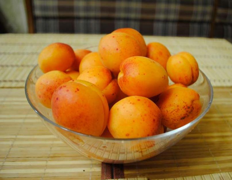 Варенье из абрикос с целыми половинками. Секреты и особенности того, как сварить абрикосы дольками. Приготовление блюда по шагам с фото