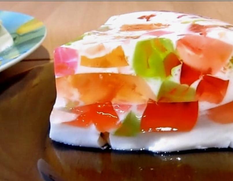 Recette de gâteau en verre.  Gâteau d'été léger « Verre brisé »