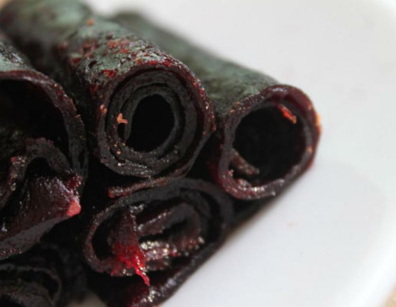 Из чего делают пастилу белую. Пастила из чернослива. Пастила из смородины