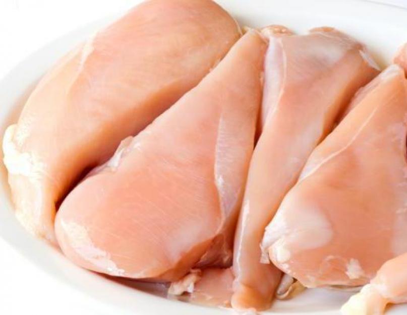 Décongeler du poulet au micro-ondes.  Décongeler la viande de poulet : correctement ou rapidement ?  Comment décongeler rapidement une carcasse, un filet ou des cuisses de poulet entier