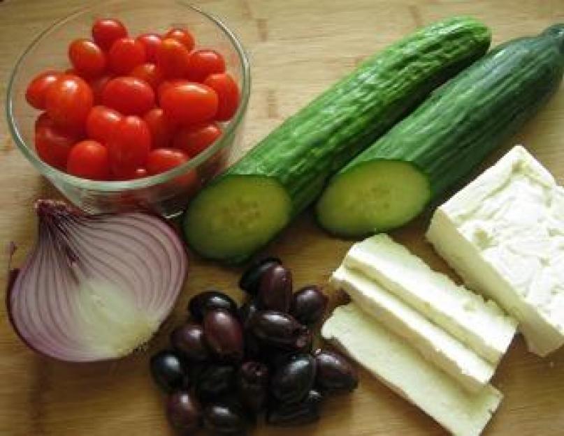 В какой стране был создан греческий салат. Греческий салат: ингредиенты, история, интересные факты. Салат «Греческие мотивы» с мясом краба