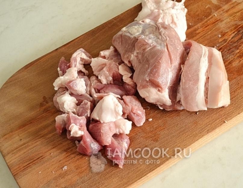 Жареная картошка свиной. Жареная картошка со свининой на сковороде рецепт с фото. Технология подготовки продуктов