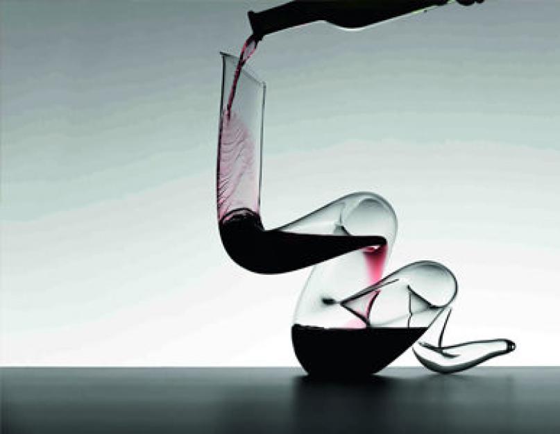 Bir şarap aşığına ne verilir?  Şarap hediyeleri: Gerçek bir şarap uzmanına ne verilir Yeni Yıl için bir şarap aşığı ne verilir
