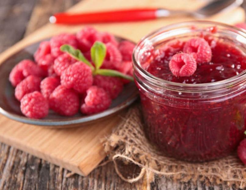 Comment faire du vin maison à partir de confiture de framboises.  Comment bien préparer le vin à partir de confiture.  Vin de confiture de pommes avec du riz