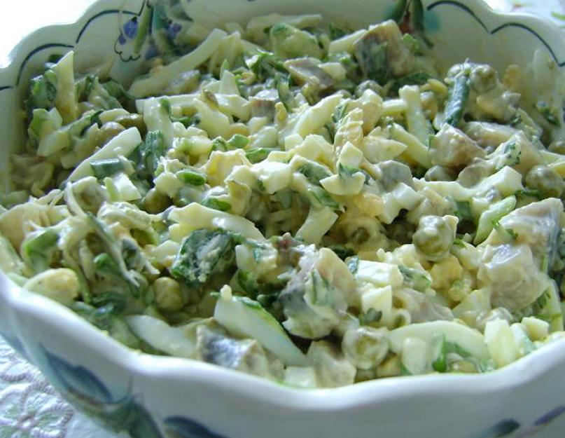 Салат с тунцом калорийность на 100 грамм. Диетический салат с тунцом из продуктов, которые у вас есть. Почему тунец часто используют в рецептах салатов для похудения