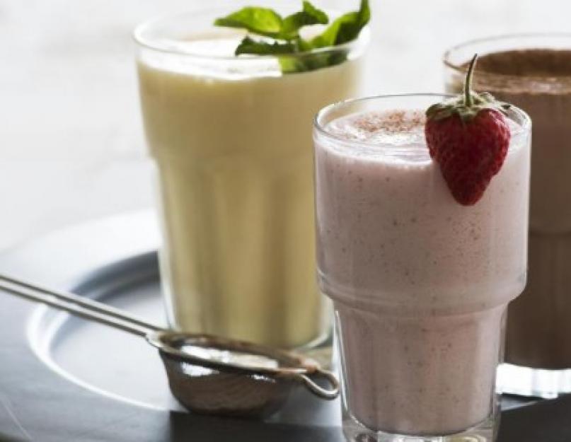 Smoothies de légumes et de fruits pour la santé.  J'adore les cocktails sans alcool !  Merci pour les recettes!  J'ai particulièrement aimé le cocktail Fraîcheur.  j'en prends note