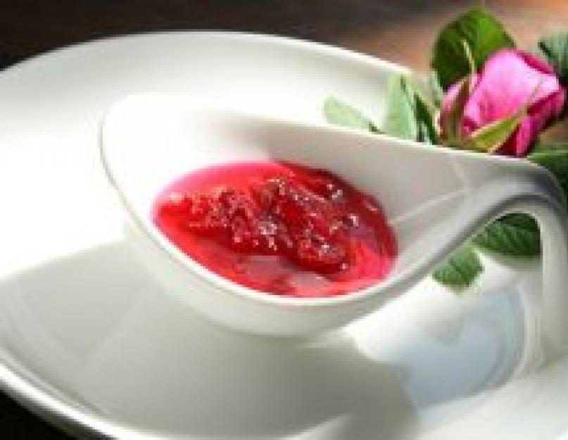 Ароматное варенье из лепестков роз - пошаговые рецепты с фото. Ингредиенты для готовки варенья из лепестков розы в домашних условиях. Польза варенья из розы