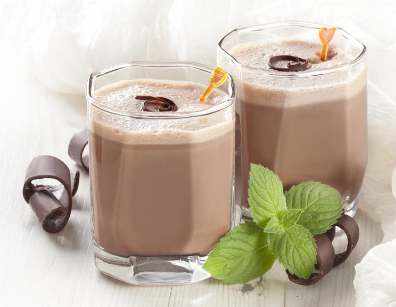 Comment faire cuire le cacao au lait.  Délicieux chocolat chaud à base de poudre de cacao - recette.  Ajouter au cacao mexicain si désiré et au goût