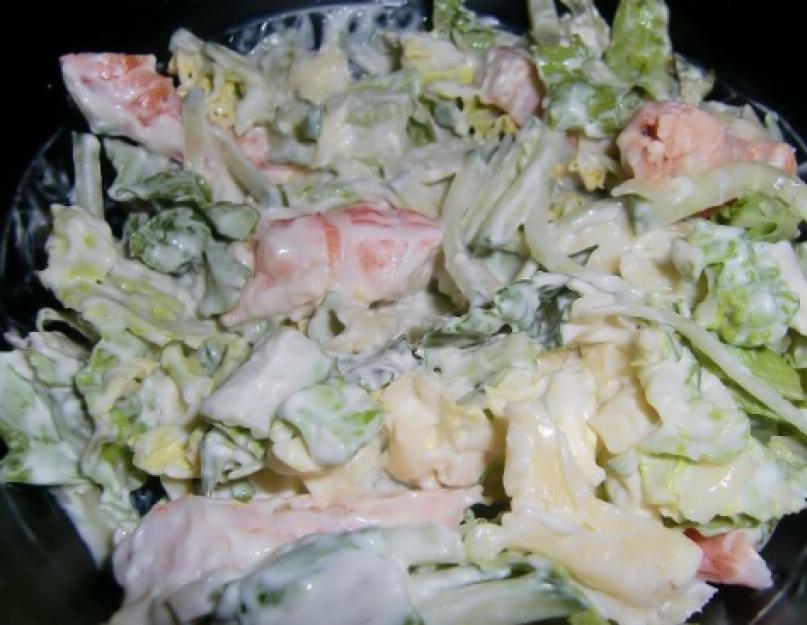 Салат из кальмаров крабового мяса и креветок. Рецепты самых вкусных салатов с креветками и кальмарами