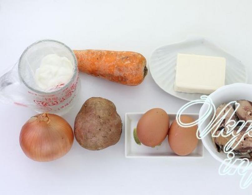 Салат мимоза с плавленным сыром маслом. Салат «Мимоза» со сливочным маслом и сыром. Пошаговый рецепт с фото