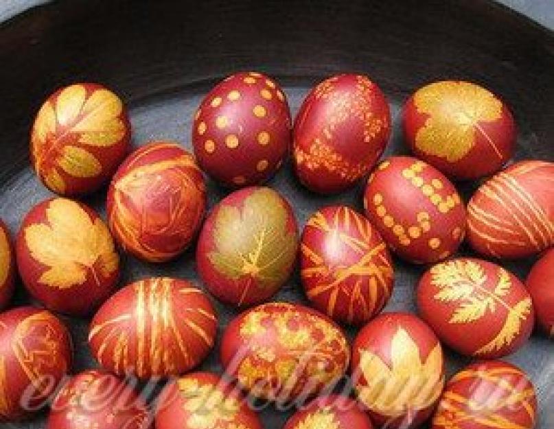 Окрашивание перепелиных яиц на пасху. Как покрасить перепелиные яйца: идеи и фото