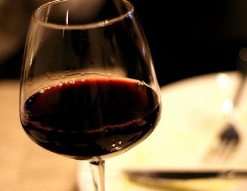 Можно ли беременным пить домашнее красное вино. Можно ли беременным вино красное: польза, вред и рекомендации специалистов. Безалкогольные аналоги вина