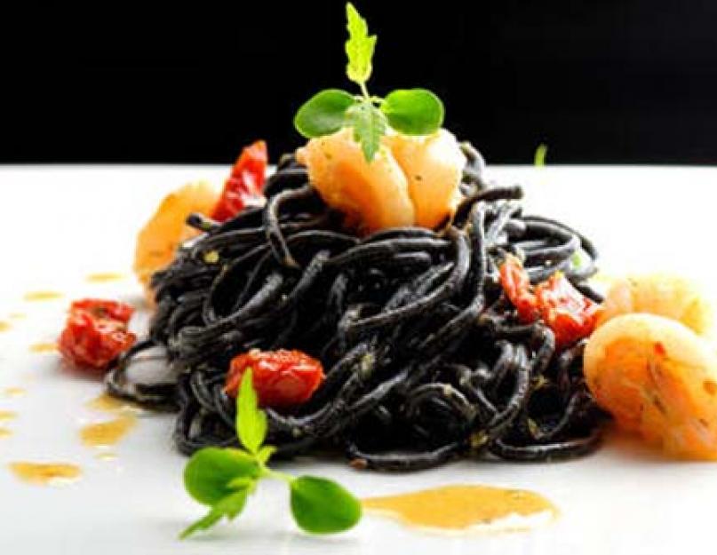 Спагетти с чернилами каракатицы с морепродуктами - Sofinewe. Макароны с чернилами каракатицы