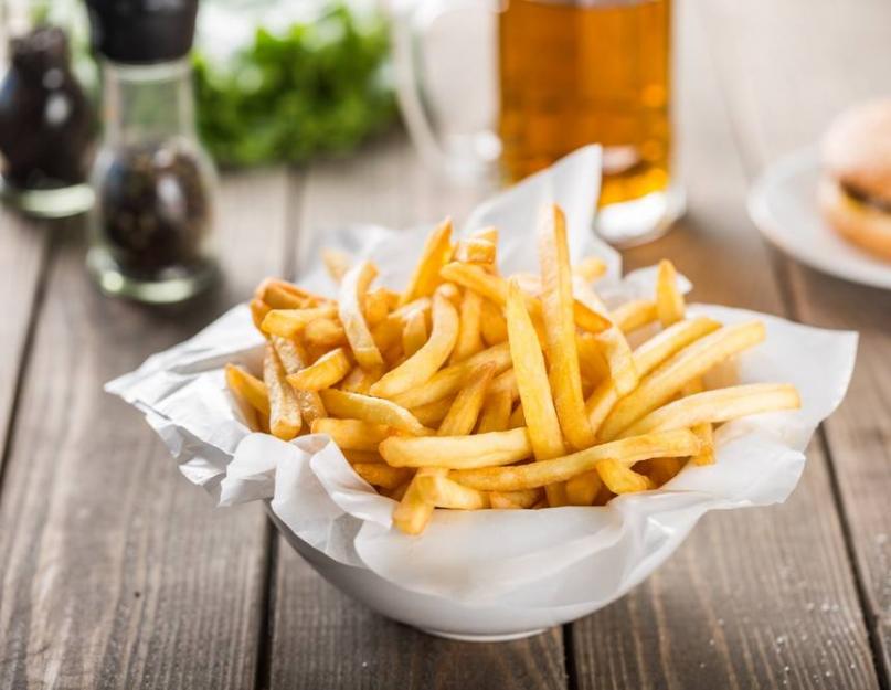 Исследования показали, что картофель фри полезнее вареного. Почему чипсы вредны для организма? Как сделать домашние чипсы из картофеля, свеклы и яблок