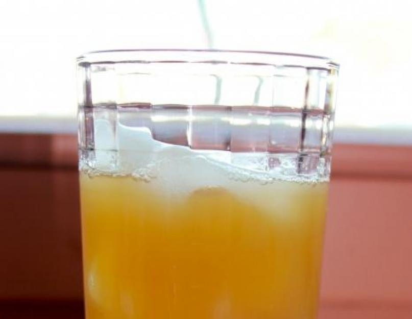 Домашний яблочный сок на зиму: пошаговый рецепт. Домашний яблочный сок с мякотью на зиму: вкусные рецепты