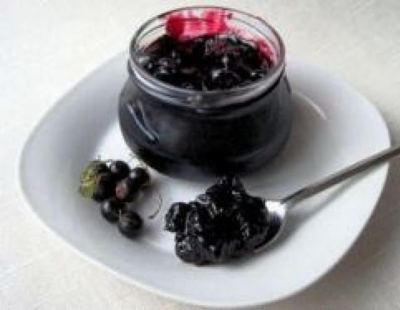 Ургац хураах үйлчилгээ.  Serviceberry-аас чанамал хийх жор.  Үйлчилгээний жимсний шүүс