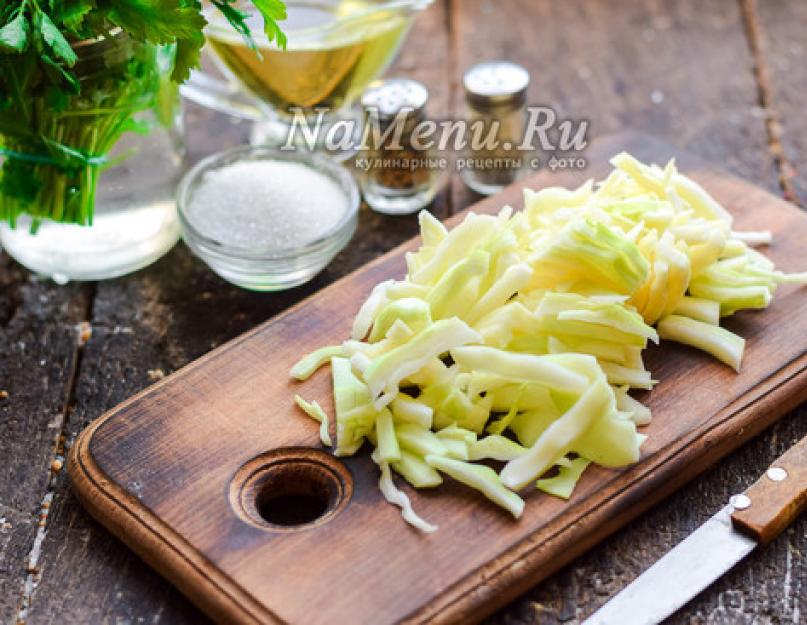 Recette de collation à la vodka pour l'hiver.  Salade originale « Attention, vodka ! »  - une collation classique pour tout alcool