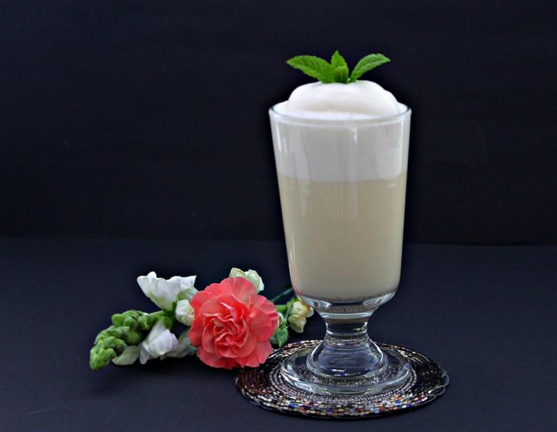 Ванильный коктейль: пошаговый рецепт с фото. Молочный коктейль с ванильным сахаром