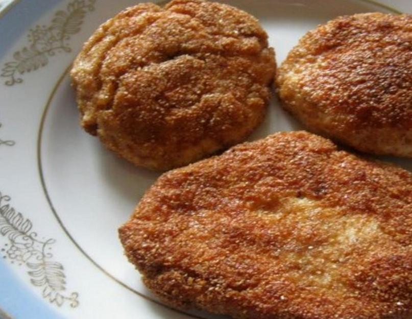 Escalopes à base de porc et de bœuf hachés préparés.  Délicieuse recette d'escalopes de porc et de bœuf hachées.  Faire des escalopes de porc et de bœuf hachées