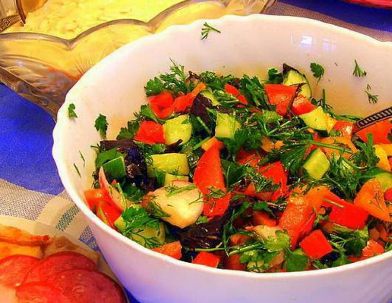 Блюда из сырых овощей. Блюда из сырых овощей и фруктов. Салат из сырых овощей витаминный. Салат из сырых овощей фото. Овощной салат для беременных.