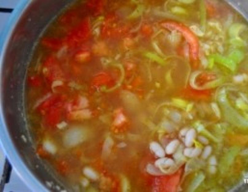 Суп овощной для похудения. Овощные супы для похудения: рецепты. Суп для похудения из сельдерея