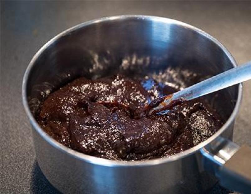 Guimauves aux prunes pour les recettes d'hiver.  Guimauve aux prunes : préparez vous-même une gourmandise maison parfumée.  Faire des pastilles de prunes au miel