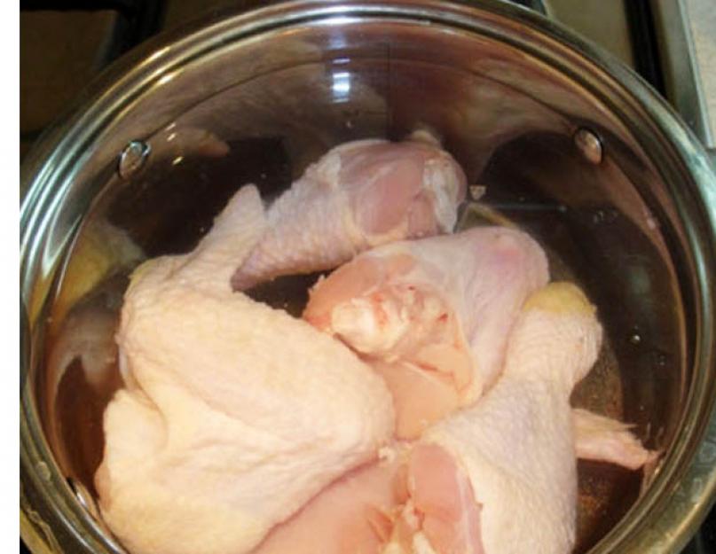 Как приготовить заливное с курицей. Как правильно готовить холодец, заливное и студень