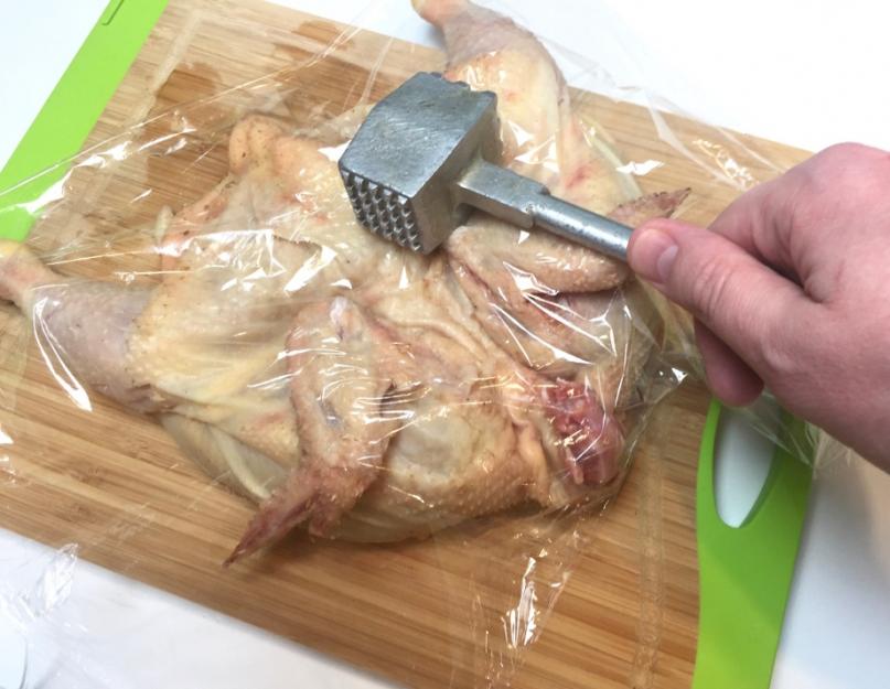 Время приготовления цыпленка табака. Как приготовить цыпленка табака на сковороде под прессом по пошаговому рецепту с фото