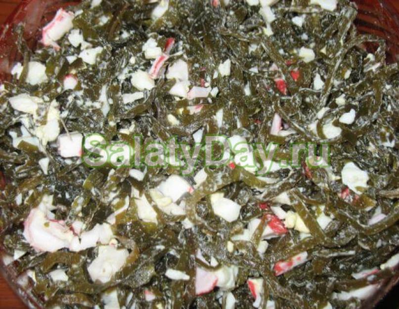 Салат из морской капусты с крабовыми палочками. Рецепт с фото. Необыкновенный салат с морской капустой и крабовыми палочками