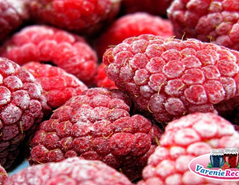 Как варить компот из замороженных ягод рецепт. Компот из замороженных ягод — лучшие рецепты. Как правильно и вкусно приготовить компот из замороженных ягод