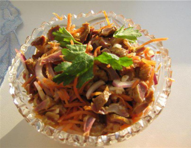 Салат из куриных желудков рецепт с фото очень вкусный. Салат из куриных пупков: инструкция по приготовлению