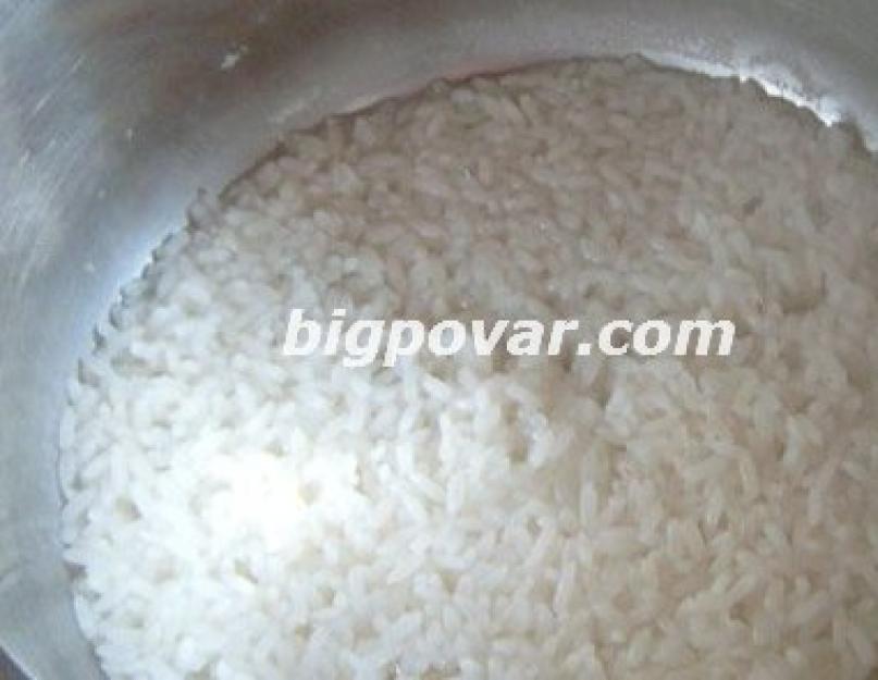  «Ежики» из фарша с рисом: рецепт приготовления