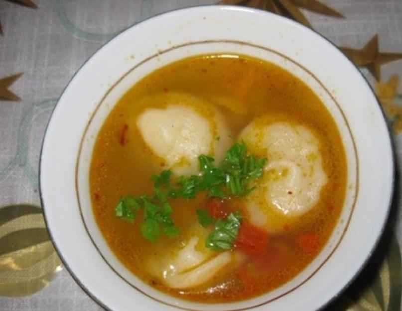 Суп с пельменями: рецепты. Суп с пельменями - новые и оригинальные рецепты простого и вкусного блюда. Особенности национальных кухонь